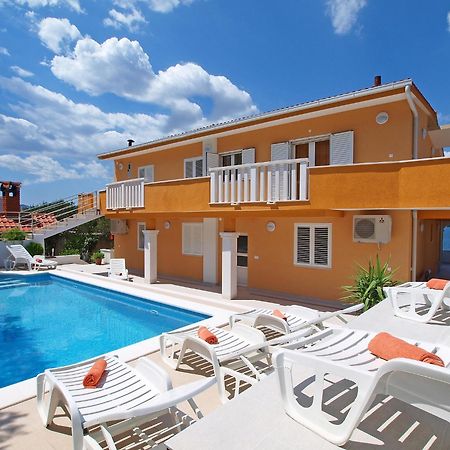 Apartment Mornar-5 By Interhome Trogir Exterior photo