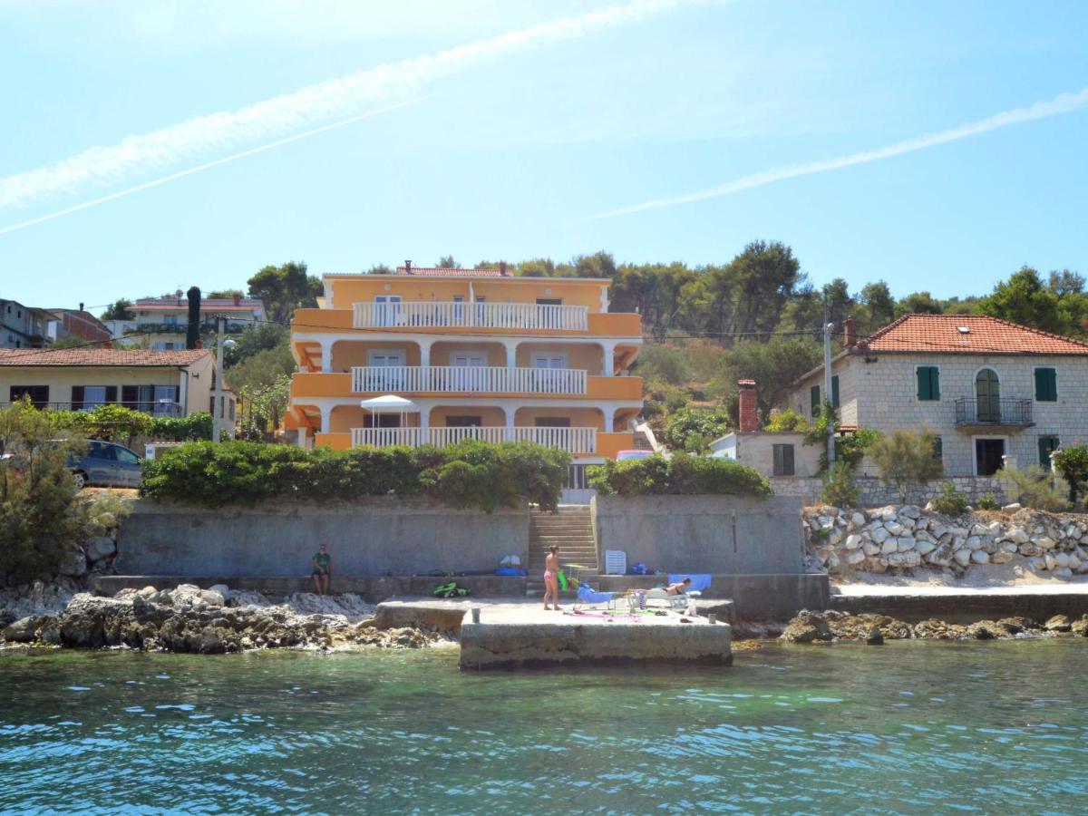 Apartment Mornar-5 By Interhome Trogir Exterior photo
